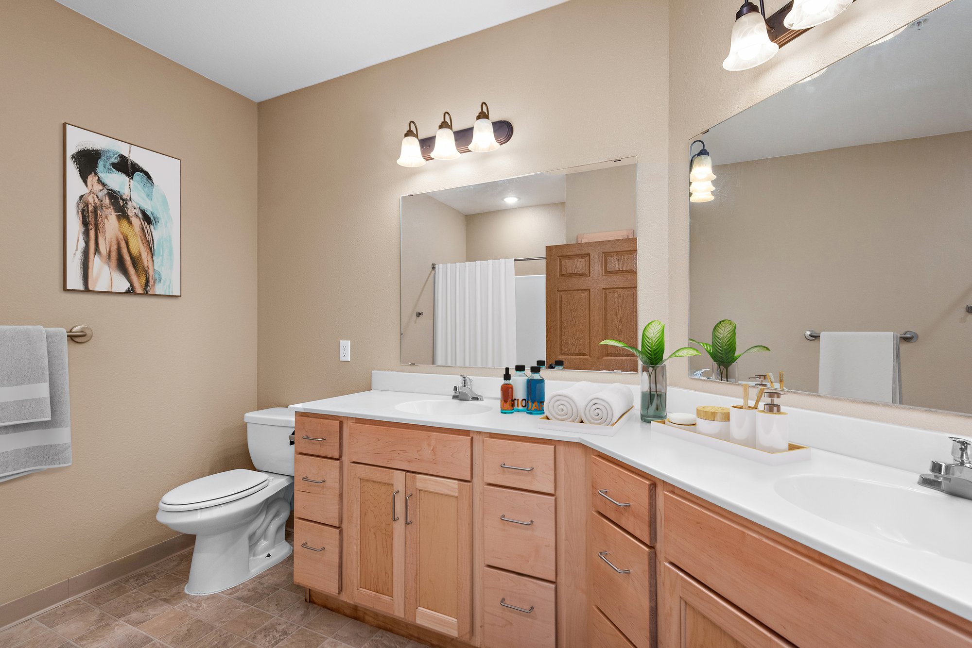 Bott 3 4 BR 2 BA bath 2 turret