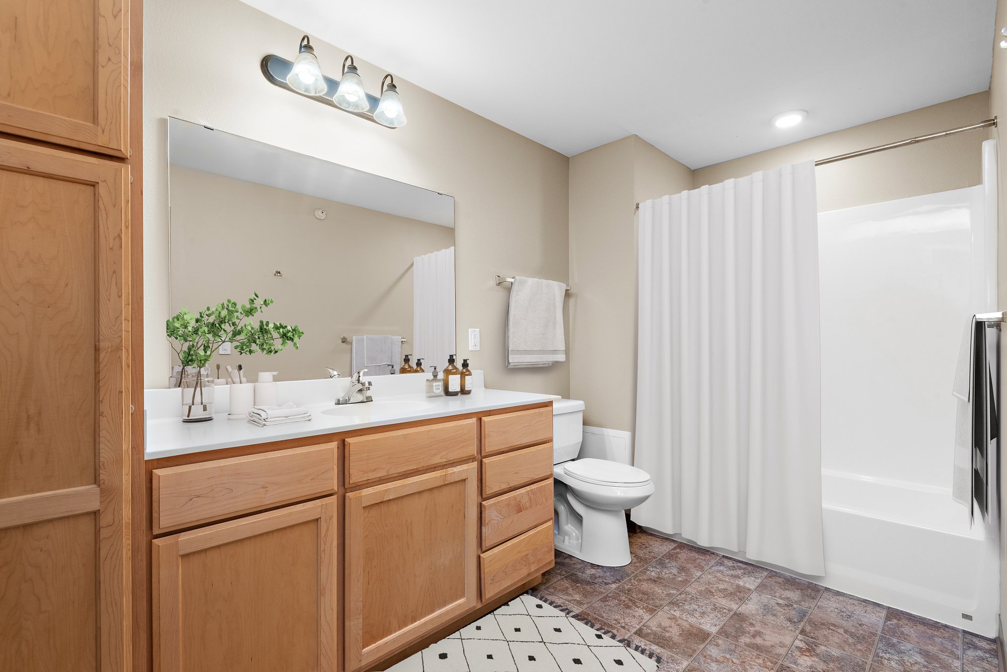 Staged bath - Coachman