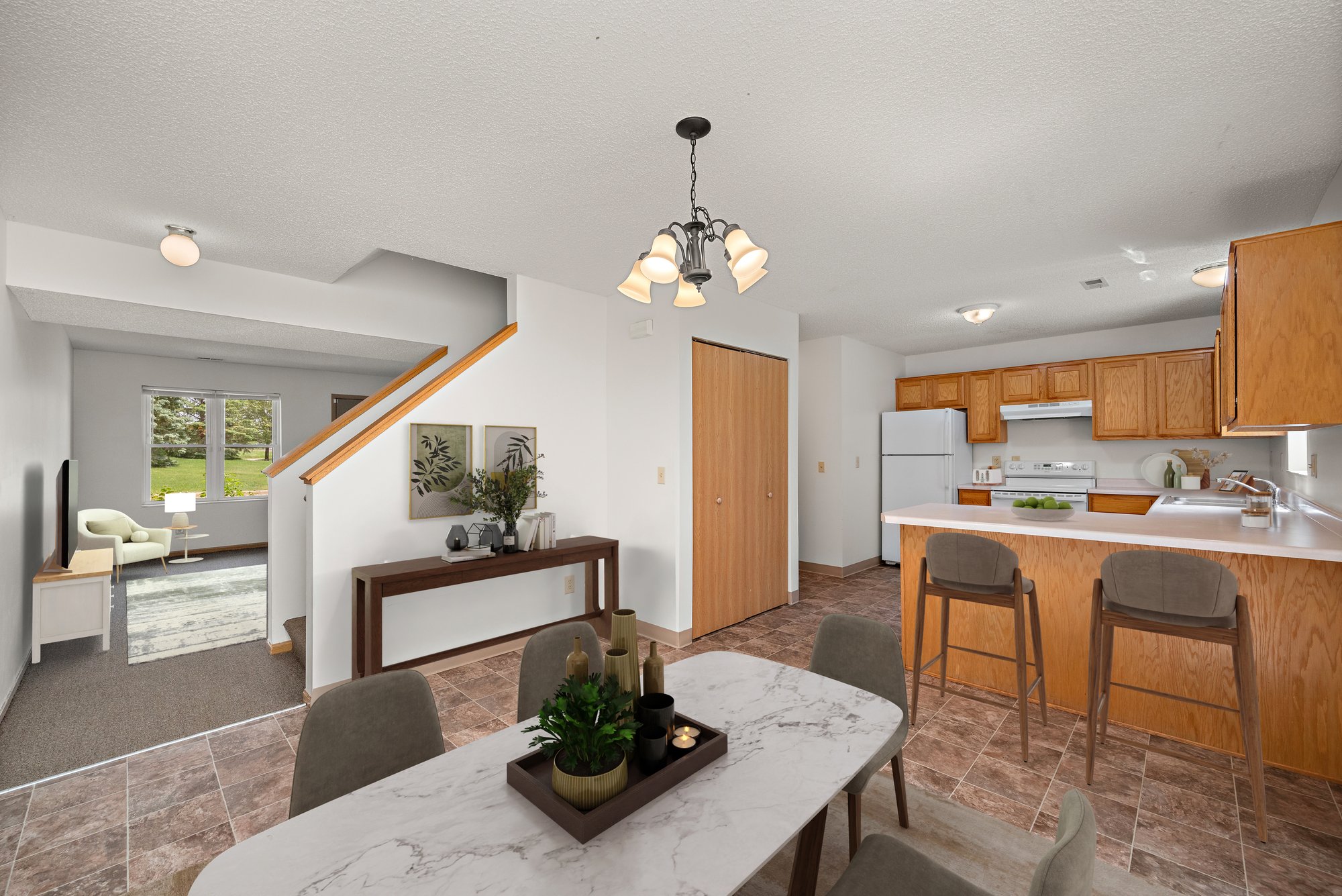 EC 3 BR dining