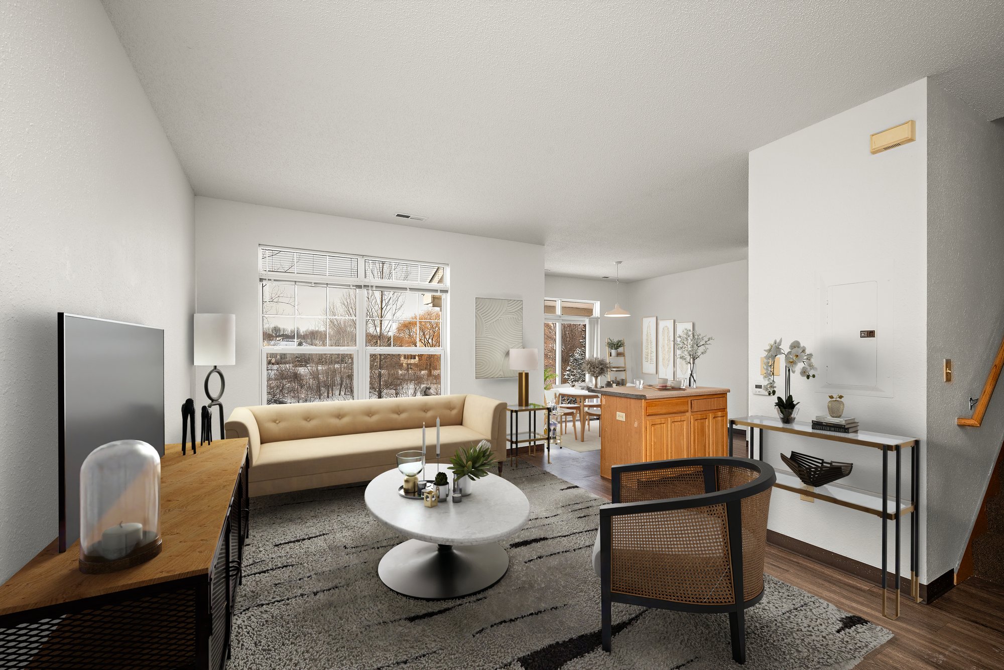 pondview 3 BR 1.5 BA living