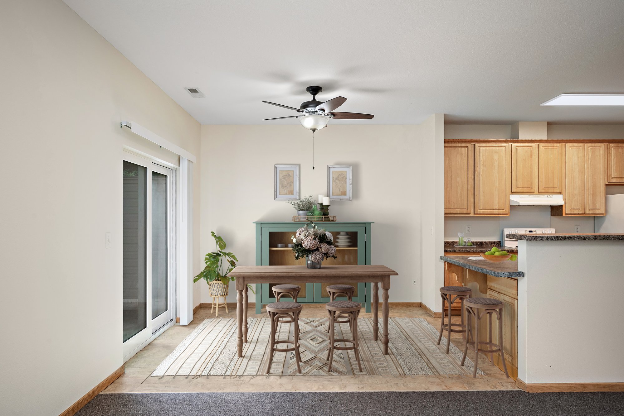 Sienna 2 BR 1.5 BA dining