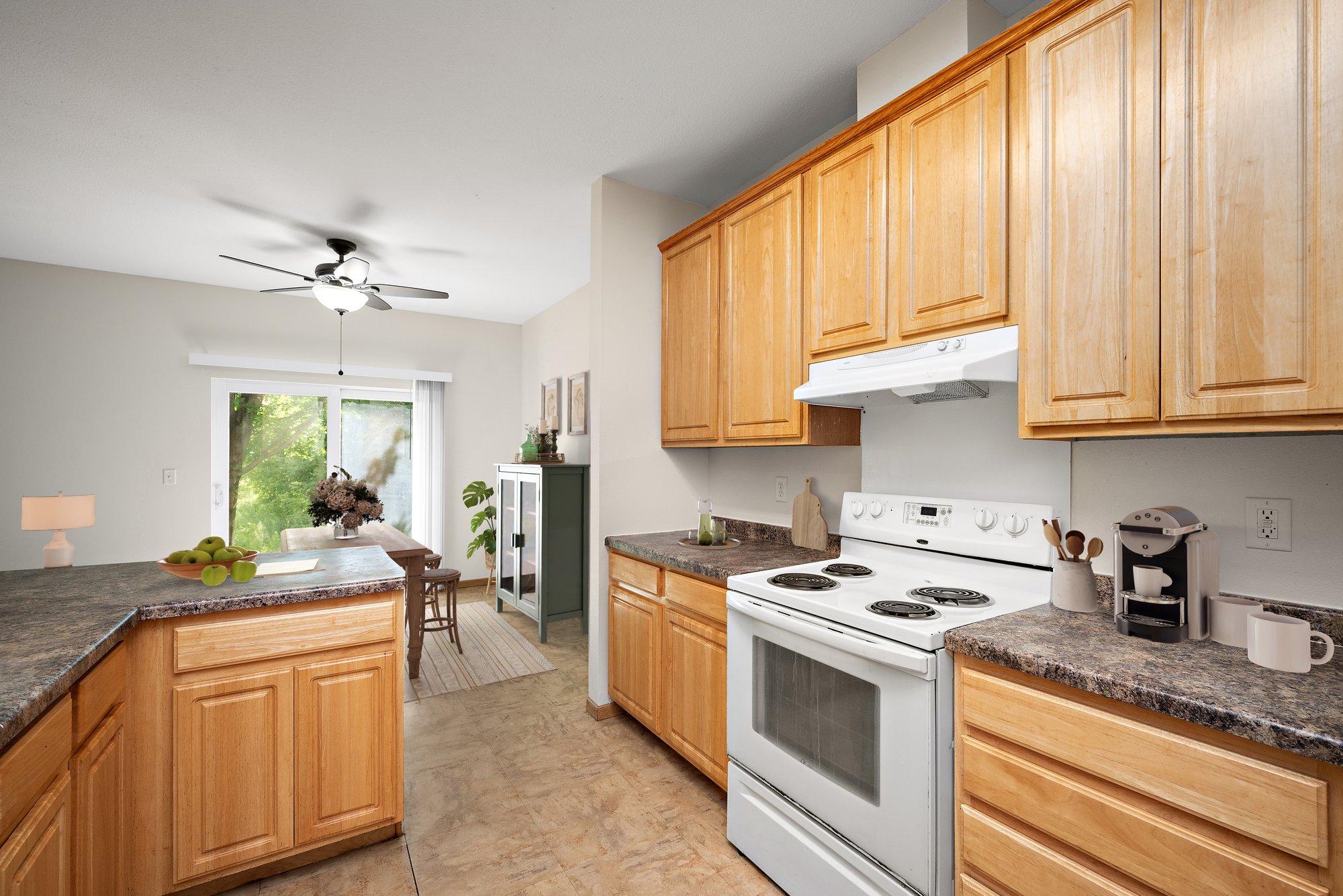 Sienna 2 BR 1.5 BA kitchen