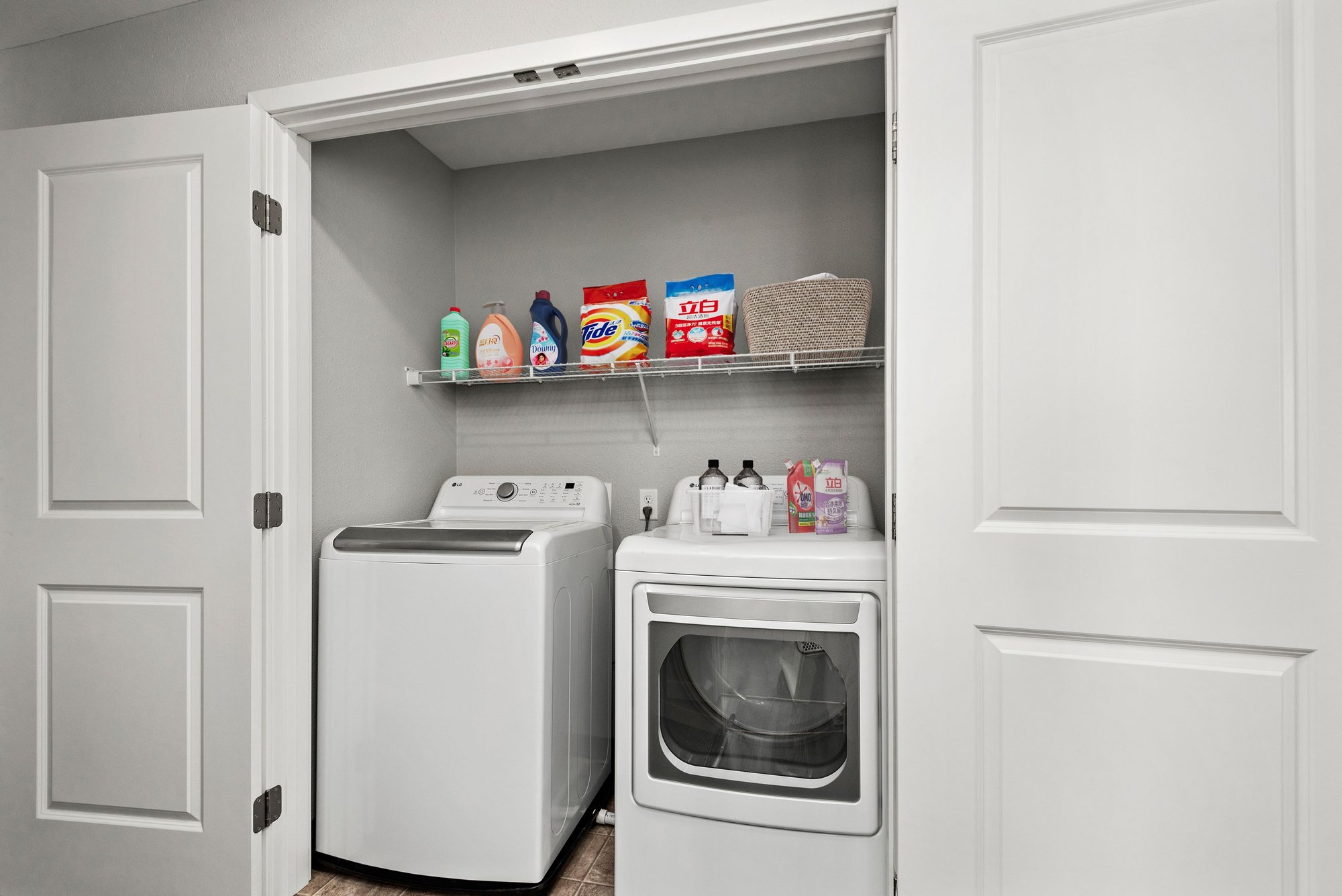 Tessman 3 BR 2 BA