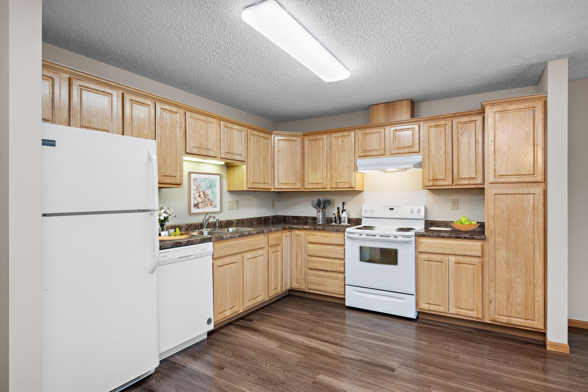 1 BR kitchen 3 - the depot