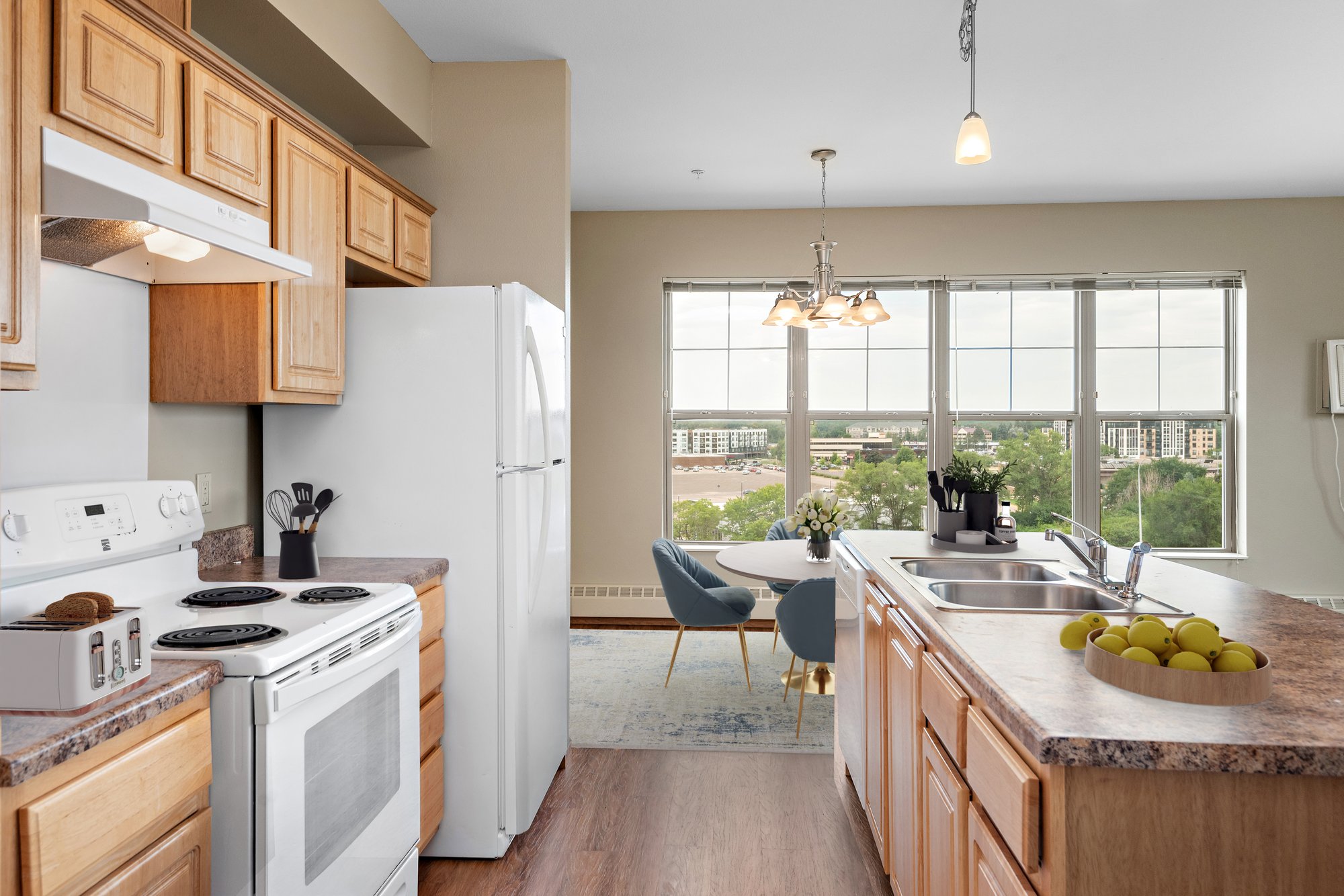 The Ridge 3 BR corner kitchen 3