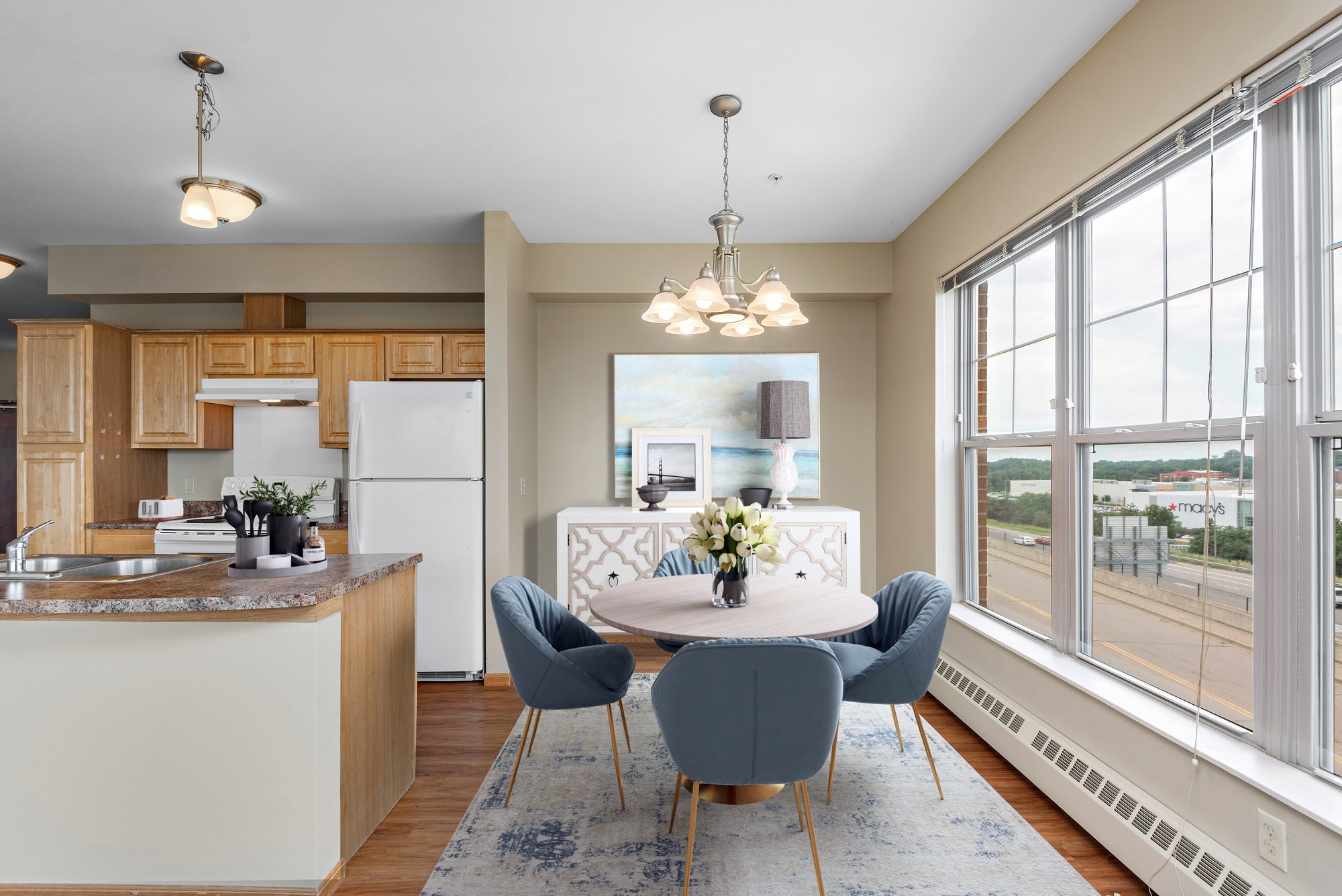 the Ridge 3 BR corner dining