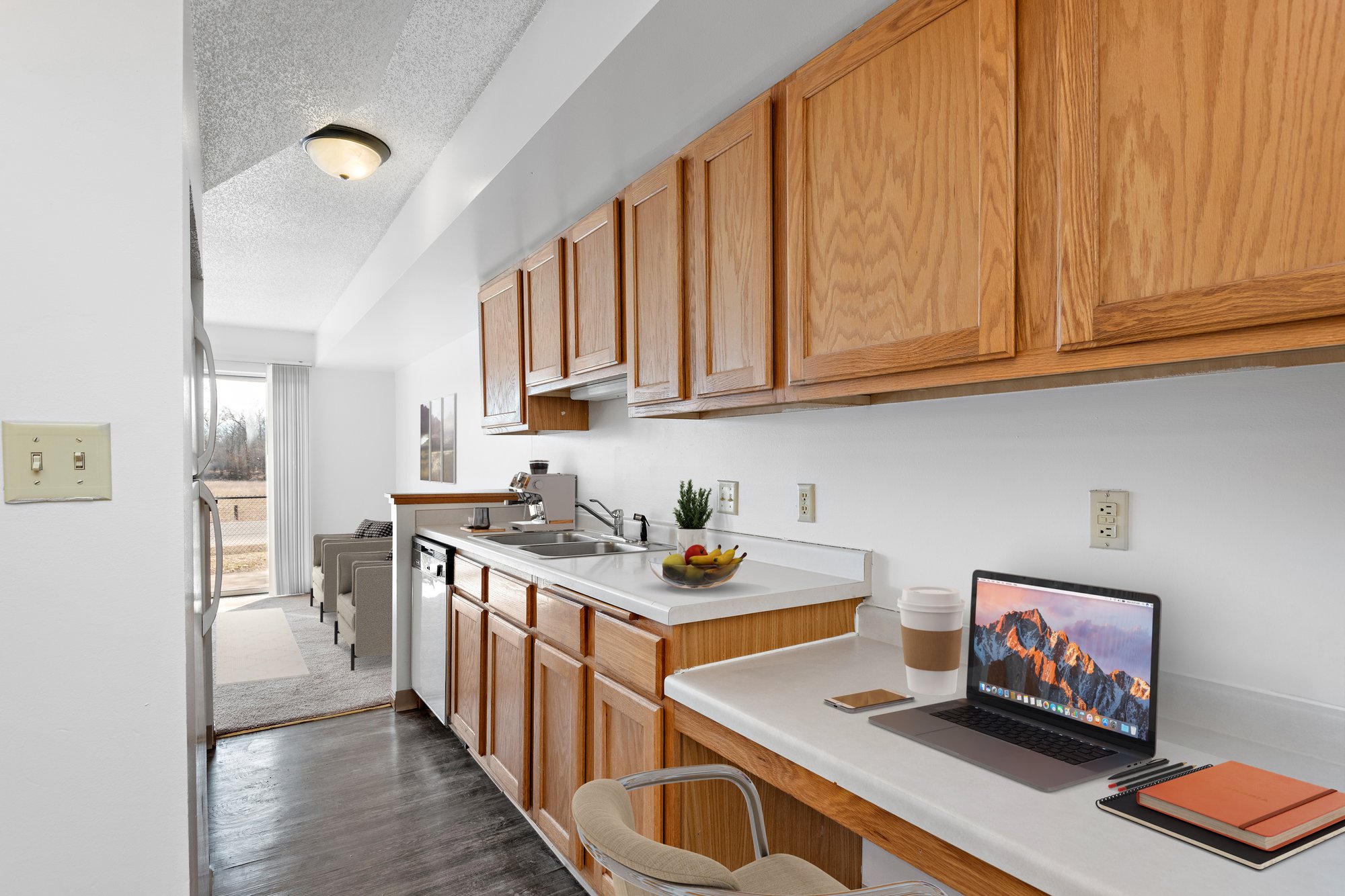 Wy 1 - 2 BR 1 BA kitchen 2-1