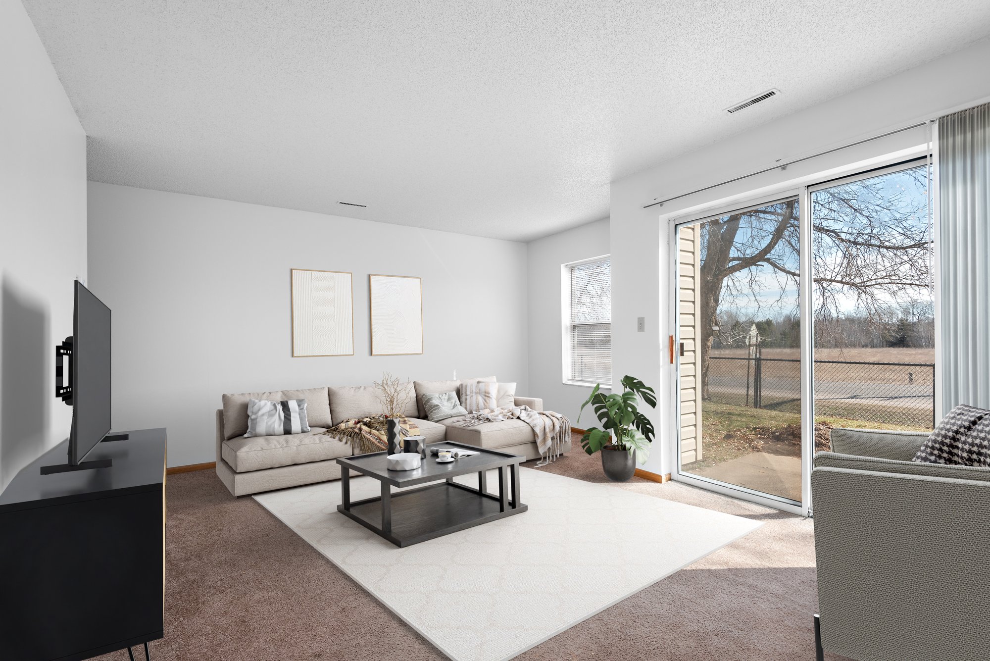 Wy 1 - 2 BR 1 BA living 3